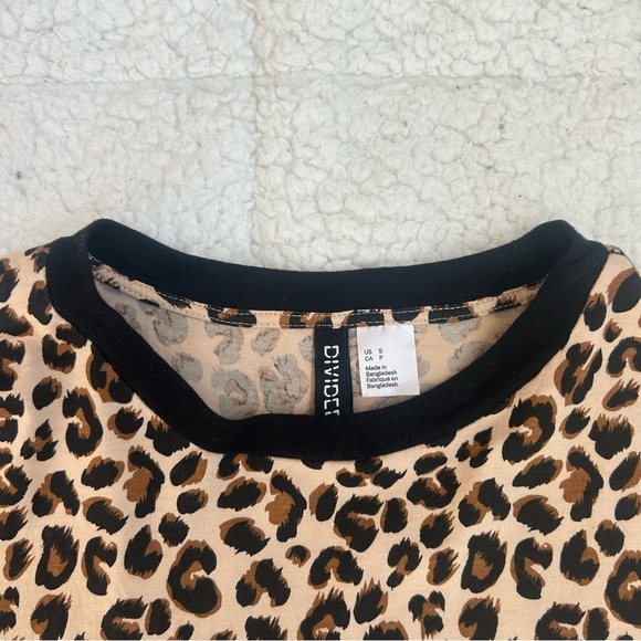 H&M - Leopard Print Tee - Picture 6 of 11